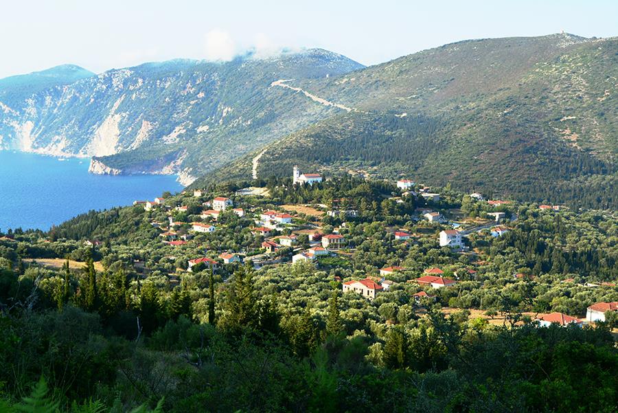 ΛΑΙΚΗ ΣΥΣΠΕΙΡΩΣΗ: ΑΜΕΣΗ ΠΑΡΕΜΒΑΣΗ  ΝΑ ΠΑΡΕΙ ΘΕΣΗ Η ΠΕΡΙΦΕΡΕΙΑΚΗ ΑΡΧΗ ΓΙΑ ΤΟΝ ΔΡΟΜΟ ΣΤΑΥΡΟ ΠΛΑΤΕΙΘΡΙΑ ΣΤΗΝ ΙΘΑΚΗ