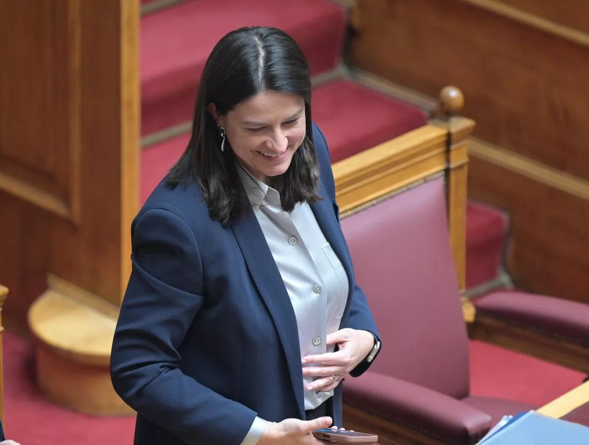Ψηφιακή κάρτα εργασίας: Ξεκίνησε η αντίστροφη μέτρηση για νέους κλάδους – Ποιοι μπαίνουν στο σύστημα το 2026