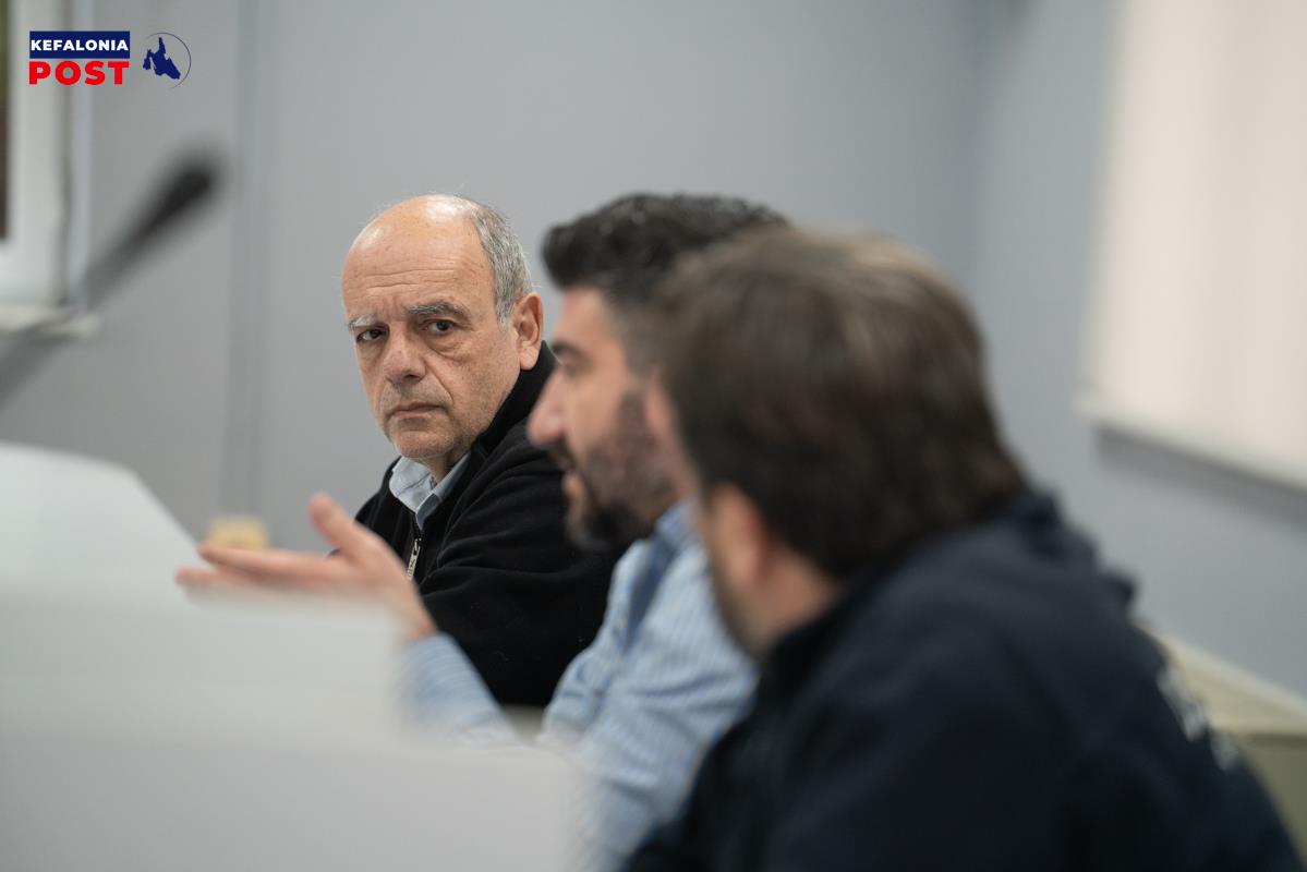 Εικόνες από το έκτακτο επιμελητηριακό διοικητικό συμβούλιο