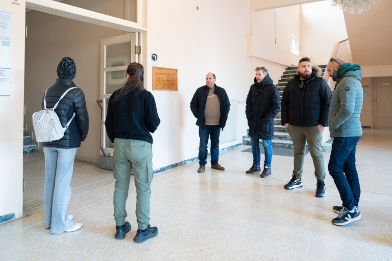 Εξαγριωμένοι και αγανακτισμένοι οι επαγγελματίες της οδού Σιτεμπόρων 