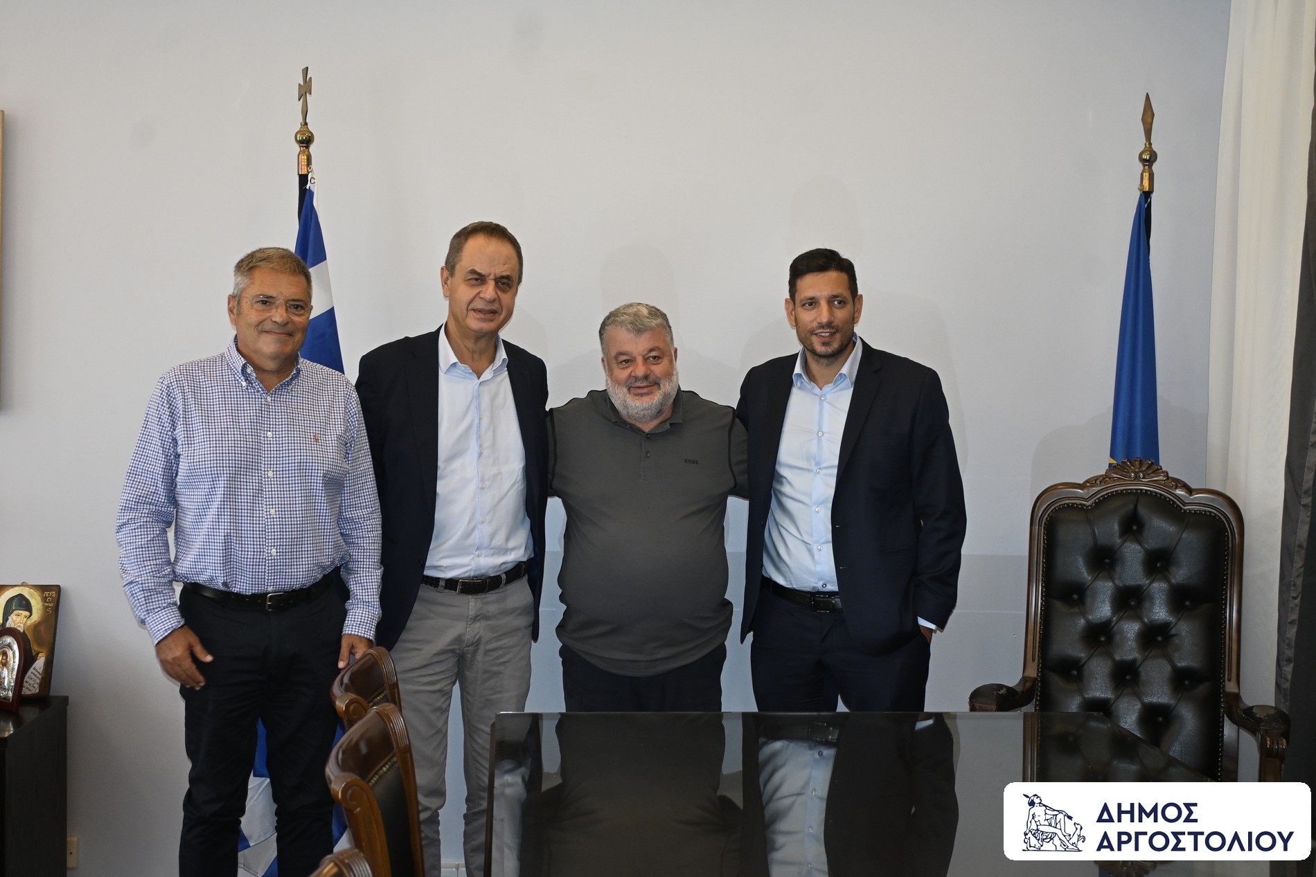  Εθιμοτυπική επίσκεψη Κωνσταντίνου Κυρανάκη και Στέλιου Κονταδάκη στον Δήμαρχο Αργοστολίου