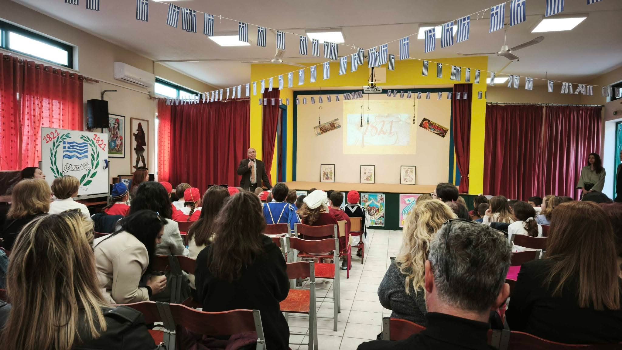 Σπύρος Καγκάδης: Με τιμή και υπερηφάνεια γιόρτασε το Δημοτικό Σχολείο Πόρου Κεφαλονιάς την 25η Μαρτίου 1821!