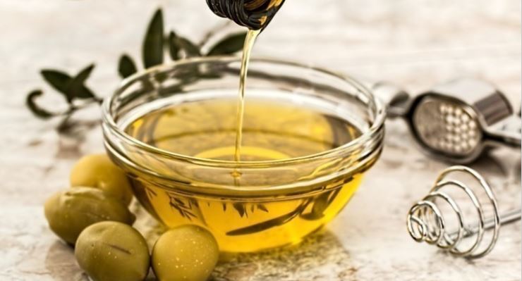 Φέτα και ελαιόλαδο: Οι δύο ελληνικοί «πρεσβευτές» των 2,1 δισ. ευρώ - Τι αλλάζει με το Ελαιοκομικό Μητρώο