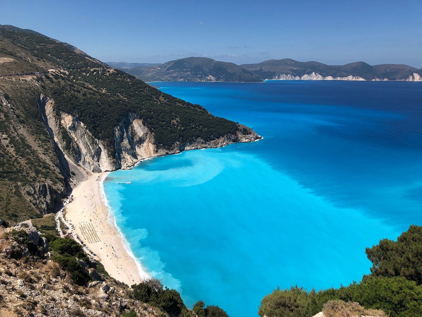 Γιατί μένουν λιγότερες μέρες στην Ελλάδα οι τουρίστες