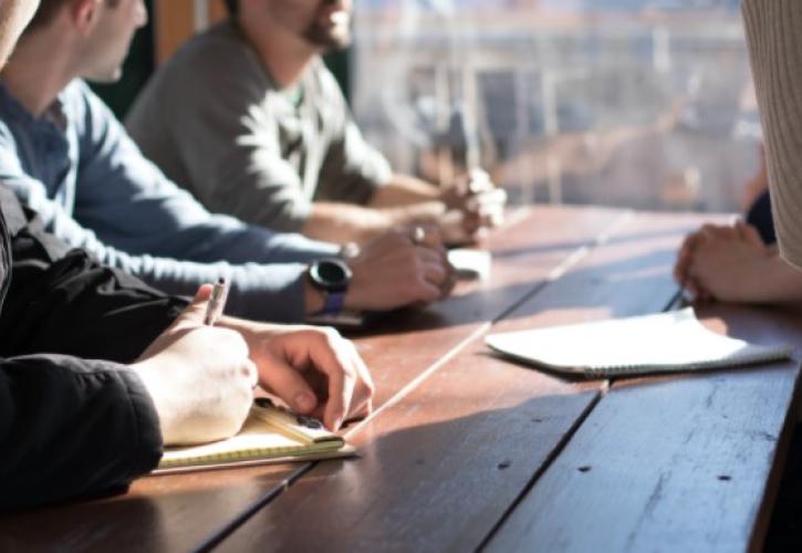 Υποχρεωτική η Συλλογική Σύμβαση Εργασίας στην ιδιωτική ασφάλιση - Τι αυξήσεις «ξεκλειδώνει»