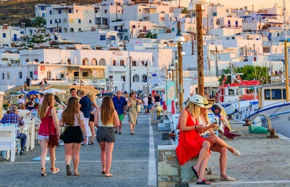 Τουριστικό rebranding της Ελλάδας με 9,92 εκατ. ευρώ από το Ταμείο Ανάκαμψης