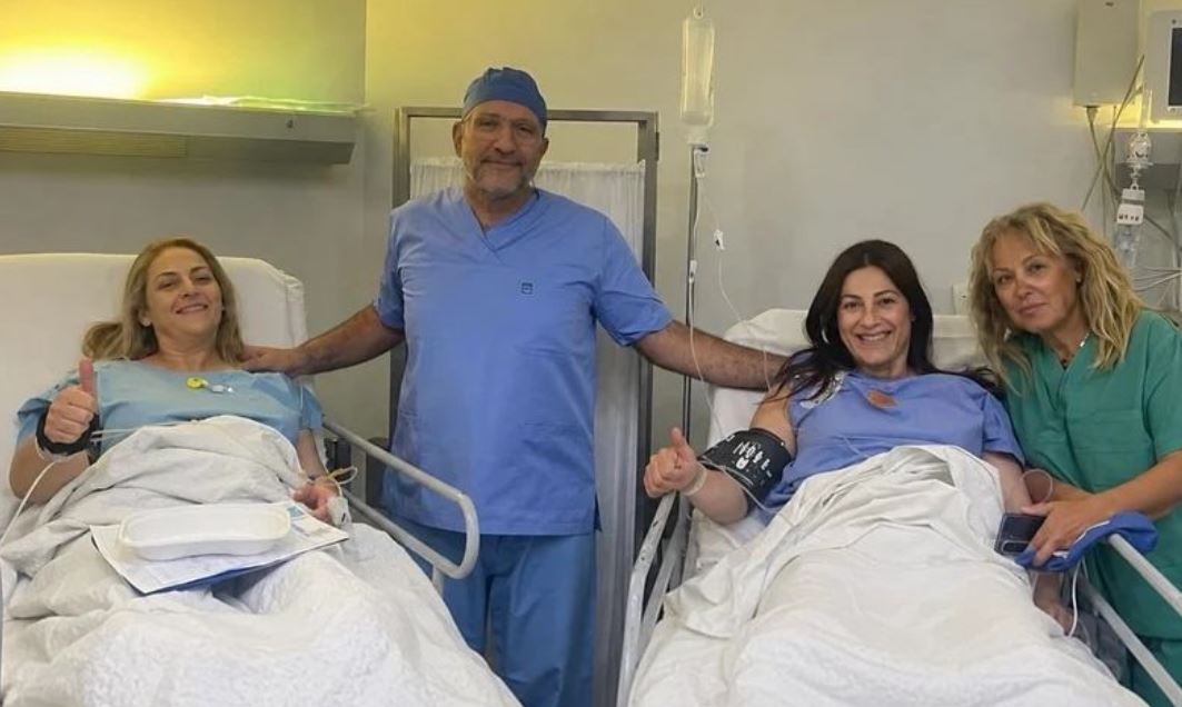 Σπάνια και συγκινητική ιστορία: Αδελφές γέννησαν την ίδια ημέρα δύο αγοράκια με ίδιο βάρος