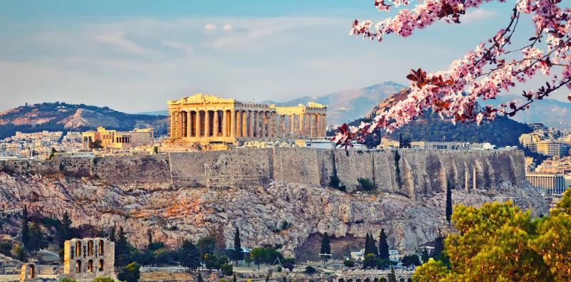 Handelsblatt: Η Ελλάδα γυρίζει το brain drain σε brain gain -«Τα δύο τρίτα όσων έφυγαν έχουν επιστρέψει»