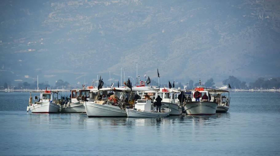 Σχοινάς για αλιείς: Τα 3 πρόσθετα μέτρα που εξετάζονται-Μεταξύ άλλων αύξηση επιδότησης στο πετρέλαιο