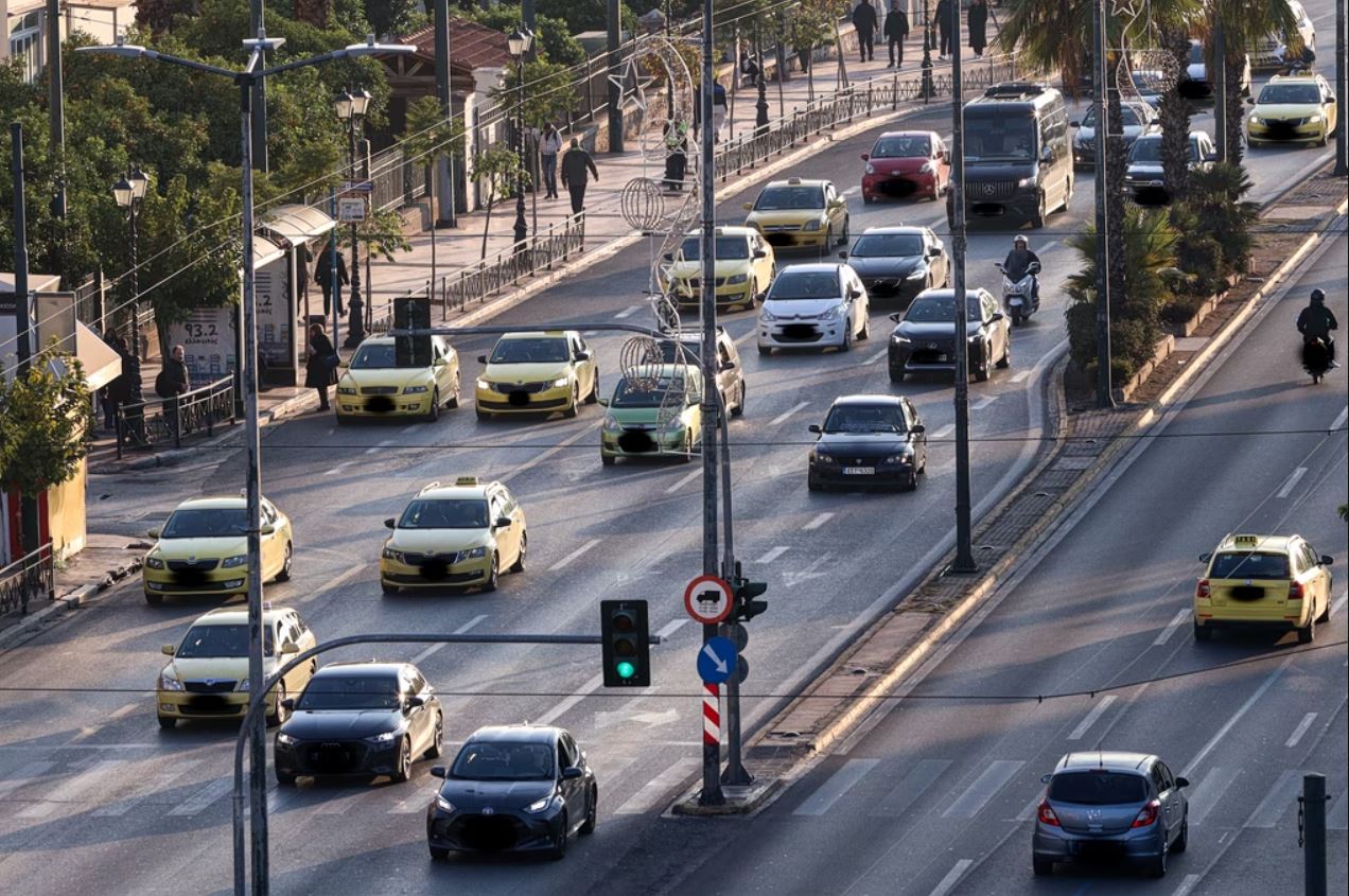Τέλη κυκλοφορίας: Έρχονται προειδοποιητικά «ραβασάκια» για οφειλές του 2021 - Τι πρέπει να κάνετε