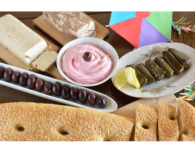 Πού κινούνται οι τιμές των σαρακοστιανών – Πάνω από 500 έλεγχοι, ήδη, από την Αρχή Ελέγχου Αγοράς