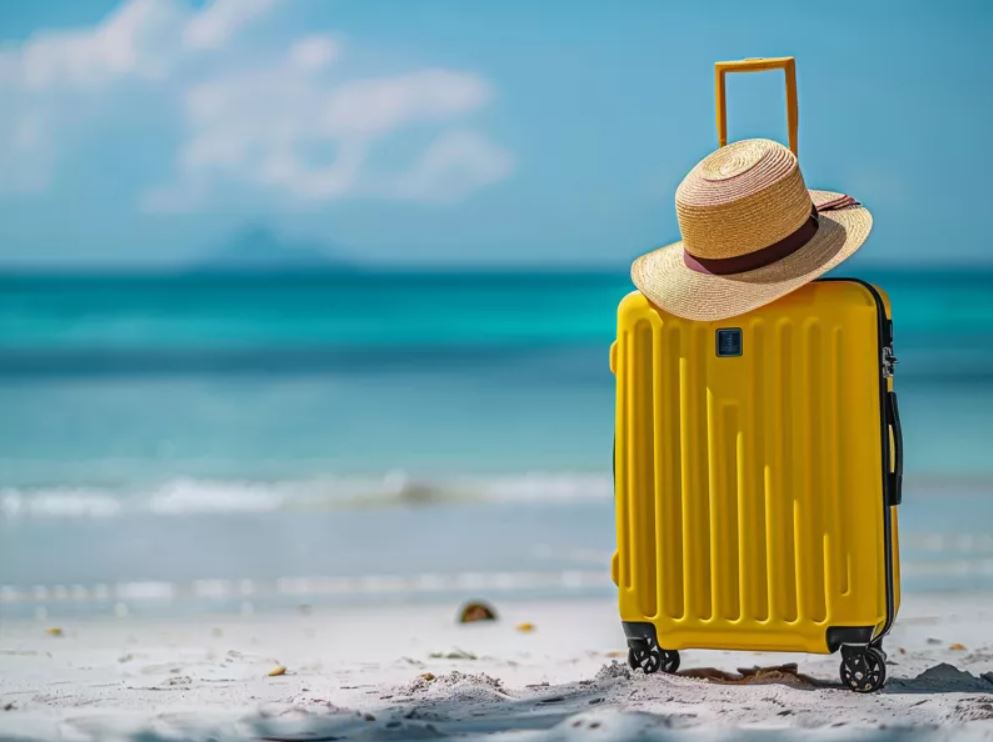 Ενας στους δύο Έλληνες δεν πάει διακοπές