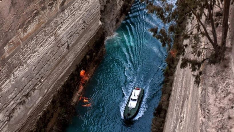 Νεκρή ανασύρθηκε από τη Διώρυγα της Κορίνθου μια γυναίκα - Σε εξέλιξη οι έρευνες των Αρχών