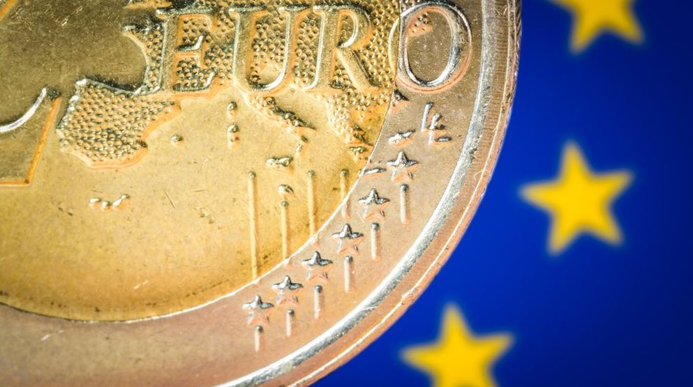 Eurostat: Ελλάδα και Γαλλία οι δύο χώρες της Ε.Ε. που μειώθηκε το εισόδημα από το 2010