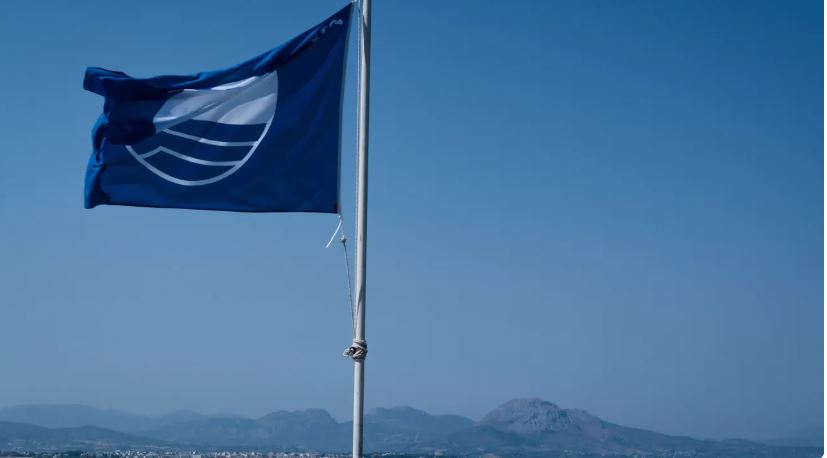 Αυτές είναι οι εννέα ακτές που «κατέβασαν» τη «Γαλάζια Σημαία» - Γιατί έχασαν τη βράβευση