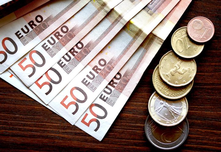 Κατώτατος μισθός: Οι γεωπολιτικές εξελίξεις «ψαλιδίζουν» την πιο γενναία αύξηση - Το επικρατέστερο σενάριο