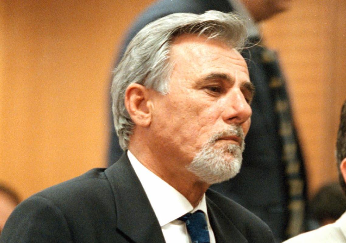 Πέθανε ο δημοσιογράφος Σπύρος Καρατζαφέρης