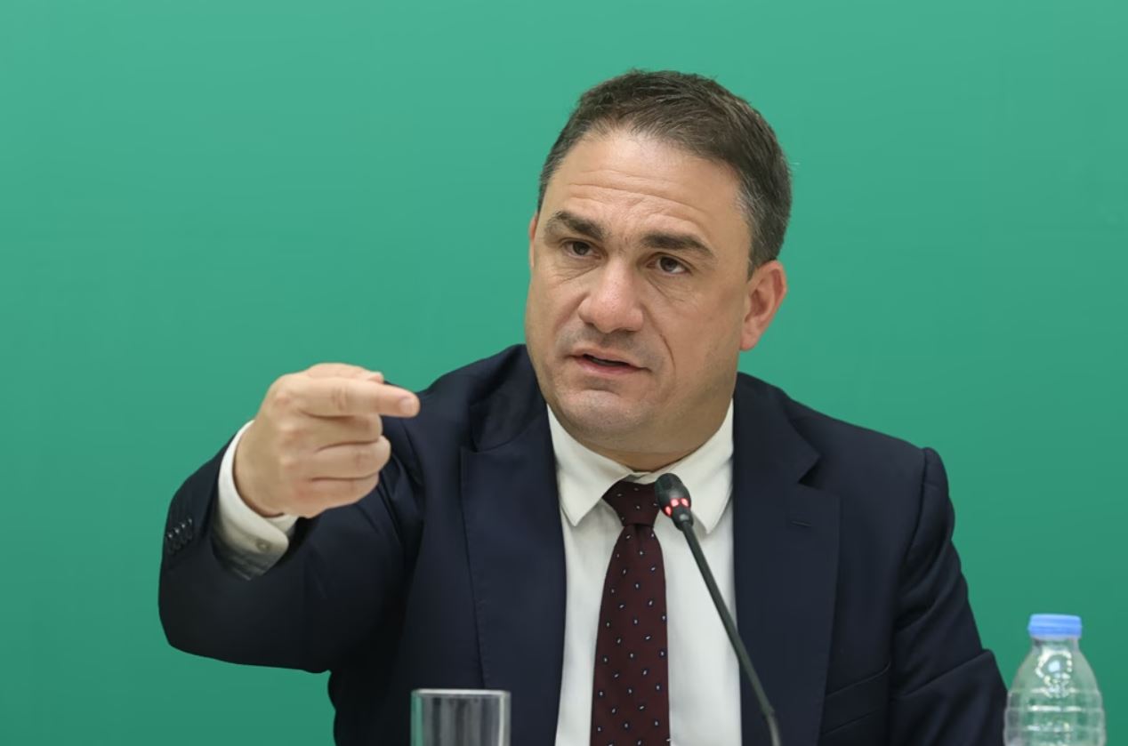 ΠΑΣΟΚ: «Επικίνδυνο παιχνίδι με τα εθνικά θέματα» – Πυρά κατά Φλωρίδη για το «θα κάνουν ντου οι απέναντι»