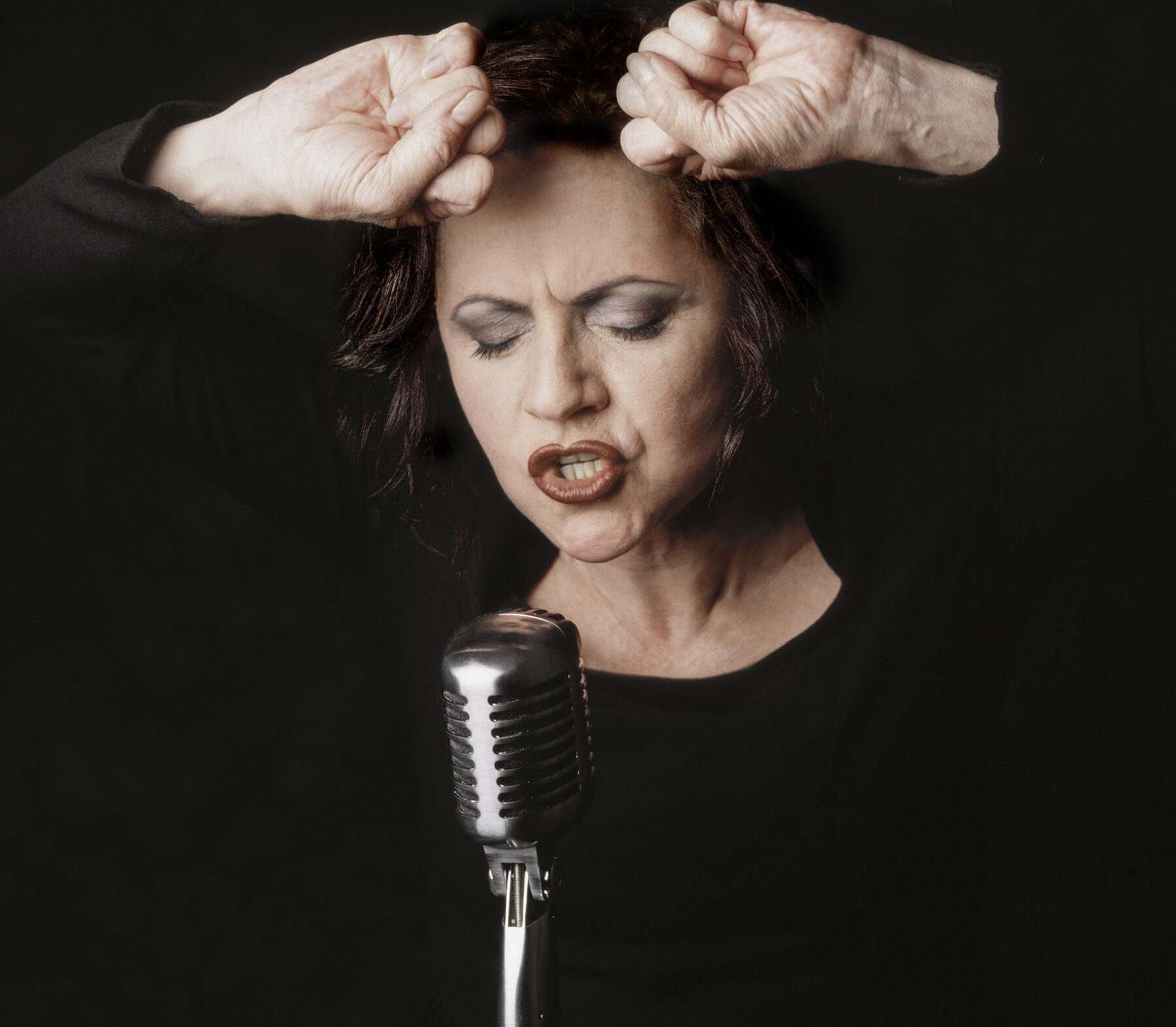 Η μαγεία της Edith Piaf ζωντανεύει στον «Κέφαλο» – Η διεθνούς φήμης Μαρία Μπιλλ στο Αργοστόλι