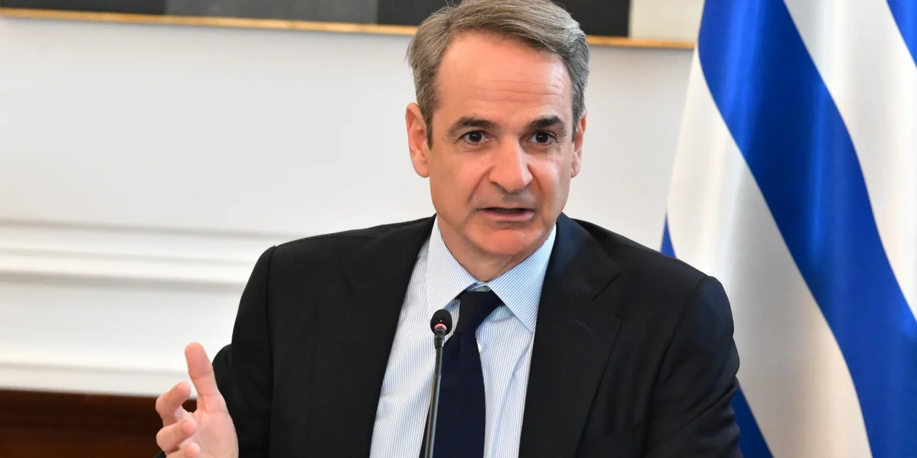 Σύσκεψη στο Μαξίμου για την αγορά λόγω Μ. Ανατολής: Ενημέρωση για την πορεία των τιμών και τους ελέγχους