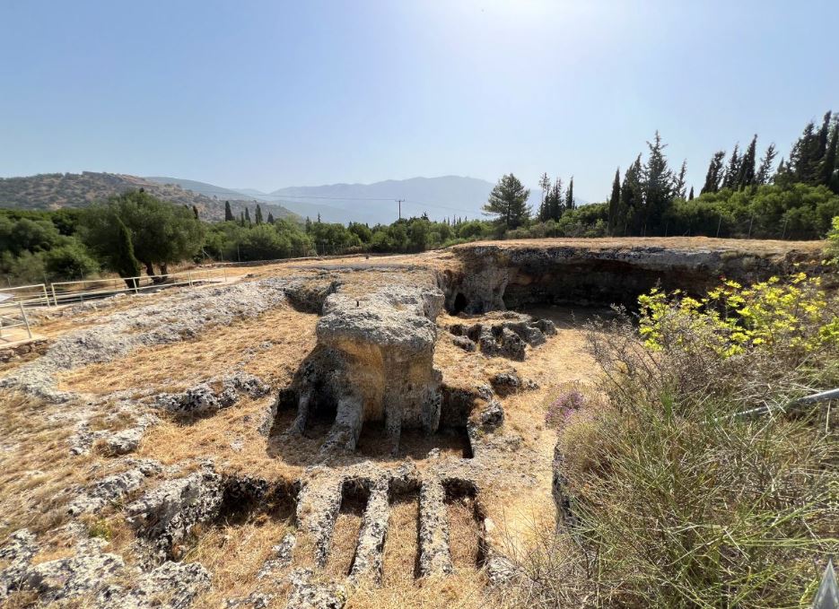 Μουσική βραδιά στο Μυκηναϊκό Νεκροταφείο Μαζαρακάτων το Σάββατο 25 Ιουλίου