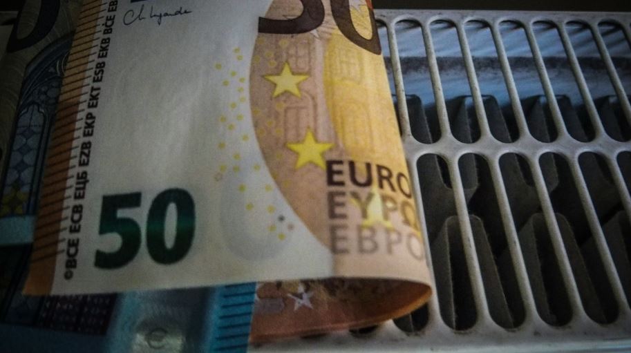 Μαρινάκης: Αύξηση 30% στο επίδομα θέρμανσης – Έως 1.560 ευρώ η ενίσχυση