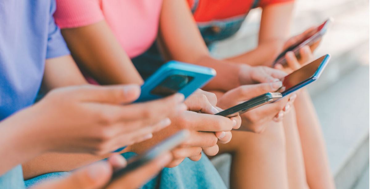 Τέλος τα social media για παιδιά κάτω των 15 ετών: Σήμερα οι ανακοινώσεις για το νέο πλαίσιο