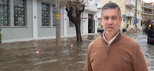 Δήλωση Γιάννη Λυκούδη « Μαζί με την παραλιακή, βουλιάζουν και οι επαγγελματίες »