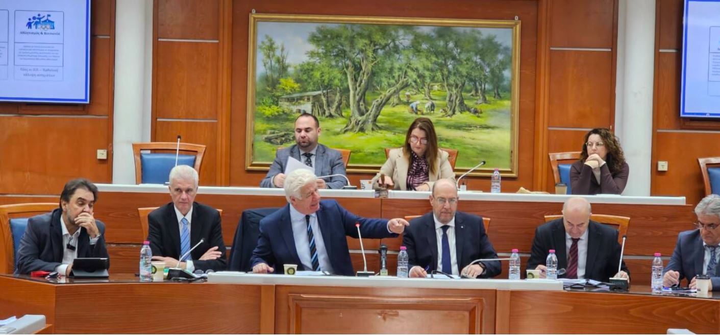 Ειδική συνεδρίαση του Περιφερειακού Συμβουλίου Ιονίων Νήσων με θέμα την εκλογή Προεδρείου