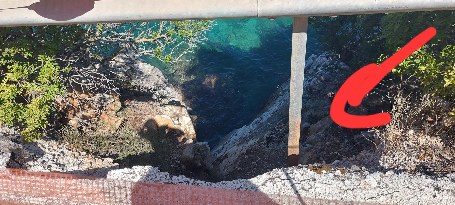 ΤΑ ΠΡΟΒΛΗΜΑΤΑ ΤΗΣ ΙΘΑΚΗΣ ΣΤΟ ΠΕΡΙΦΕΡΕΙΑΚΟ ΣΥΜΒΟΥΛΙΟ  ΕΡΩΤΗΜΑ  ΑΠΟ ΠΟΙΟΝ & ΑΠΟ ΠΟΙΑ ΣΚΟΠΙΑ;