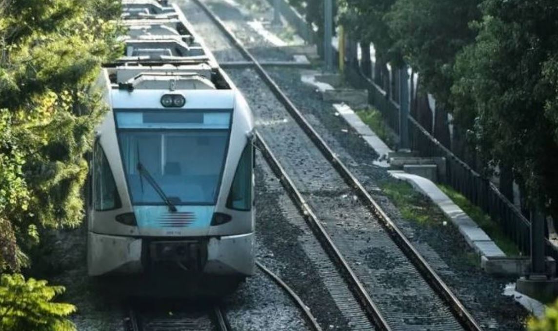 Μέγαρα: Νεκρή γυναίκα από αμαξοστοιχία του Προαστιακού - Η ανακοίνωση της Hellenic Train