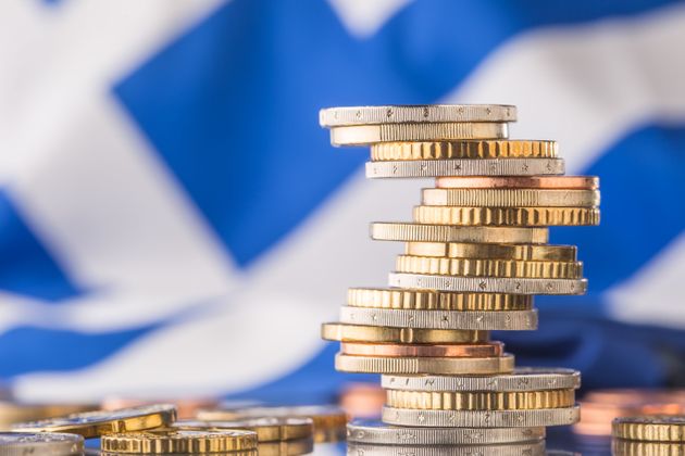 Προϋπολογισμός: Πρωτογενές πλεόνασμα 8,1 δισ. ευρώ το 2025
