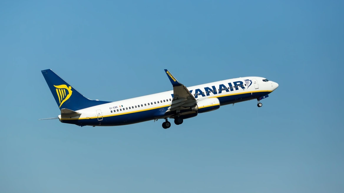 Η Ryanair ανακοίνωσε και επισήμως ότι κλείνει τη βάση της στο αεροδρόμιο «Μακεδονία»