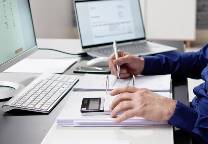 Ηλεκτρονική τιμολόγηση: Πρόστιμα έως 2.500 ευρώ ανά παράβαση στις επιχειρήσεις