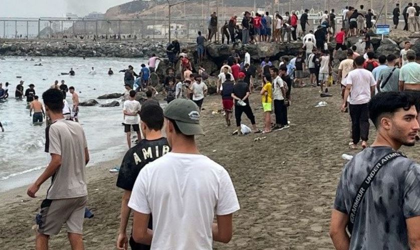 Μεταναστευτική κρίση στη Θέουτα: 60.000 εισήλθαν, 25.000 επέστρεψαν, 34 νεκροί
