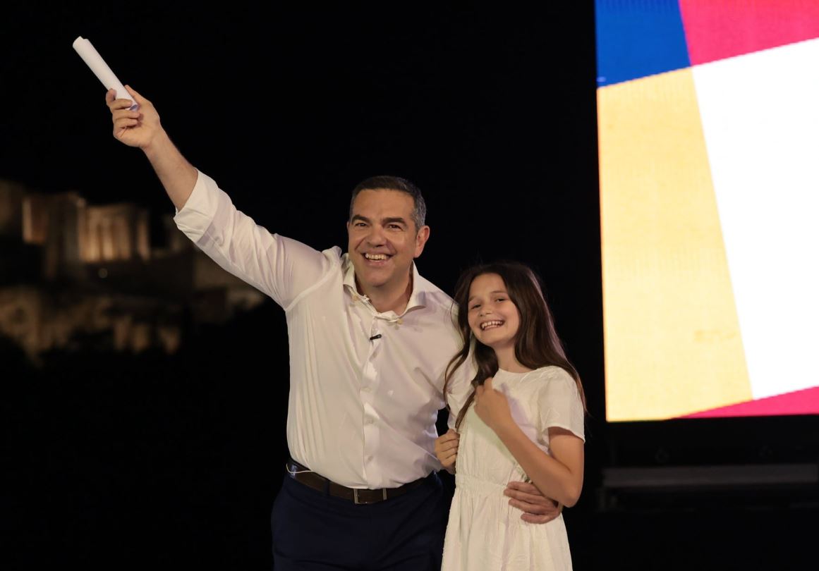 ΕΛΑΣ: Ελληνική Αριστερή Συμπαράταξη το όνομα του κόμματος του Αλέξη Τσίπρα