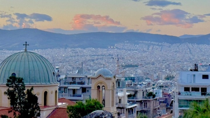 Αγορά ακινήτων: Όσο μεγαλύτερη είναι η τιμή ενός ακινήτου, τόσο περισσότερο χρόνο κάνει για να πουληθεί - Οι υπερβολές τιμωρούνται