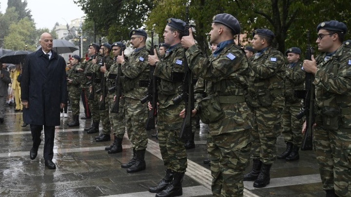Αλλάζουν όλα στη στρατιωτική θητεία: Από την εκπαίδευση και τις τοποθετήσεις μέχρι την αύξηση της μηνιαίας αποζημίωσης και την αναβάθμιση του συσσιτίου