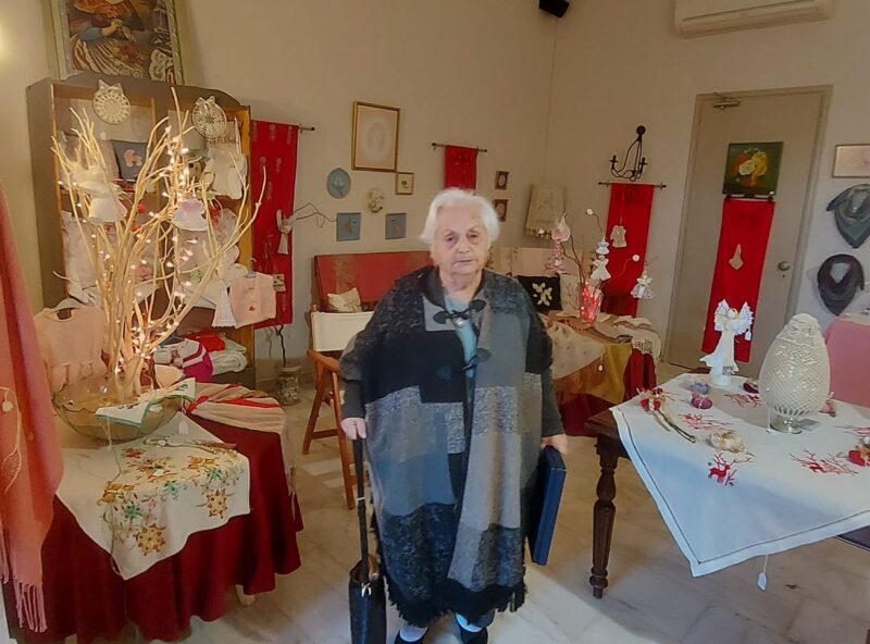 Κεφαλονιά: Εθνική αναγνώριση για τη μοναδική δαντέλα από αγαύη – Μεγάλη διάκριση για την τοπική παράδοση