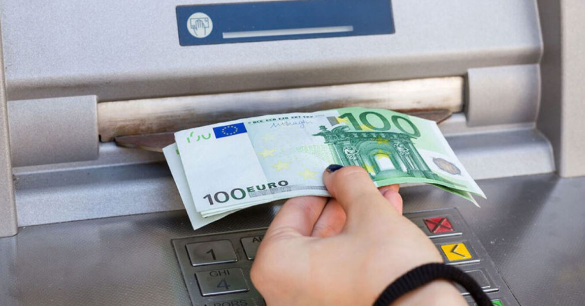 Ειδικό εποχικό βοήθημα ΔΥΠΑ: Ανοίγουν σήμερα οι αιτήσεις, ποιοι παίρνουν έως 1.438 ευρώ